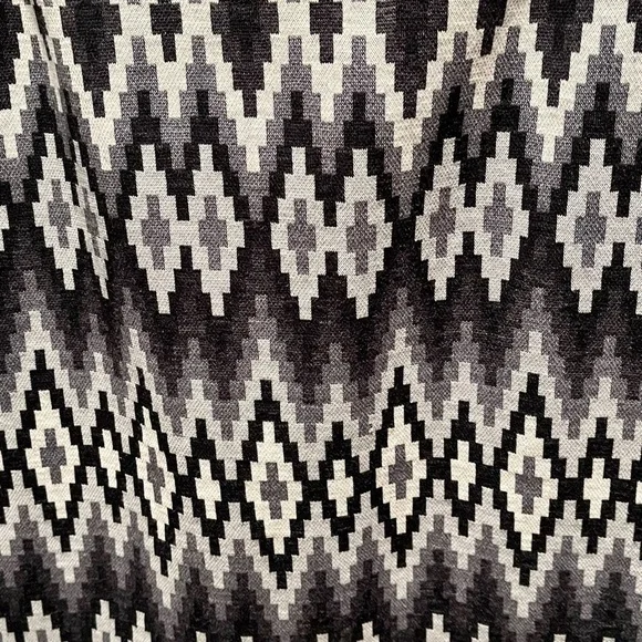 MICHAEL KORS Wool Skirt Y2K Aztec Southwestern Short Size 8 Saks Fifth Avenue - Picture 5 of 7